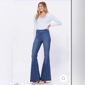 New Judy Blue Pull On Flares